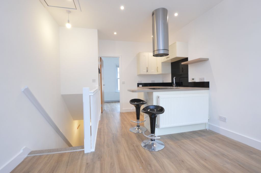 Property photo 1 of 9 Dsc_1212