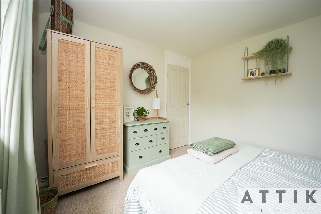 Additional image 33 of 4 bed semi-detached house for saleBedingfield Crescent, Halesworth IP19