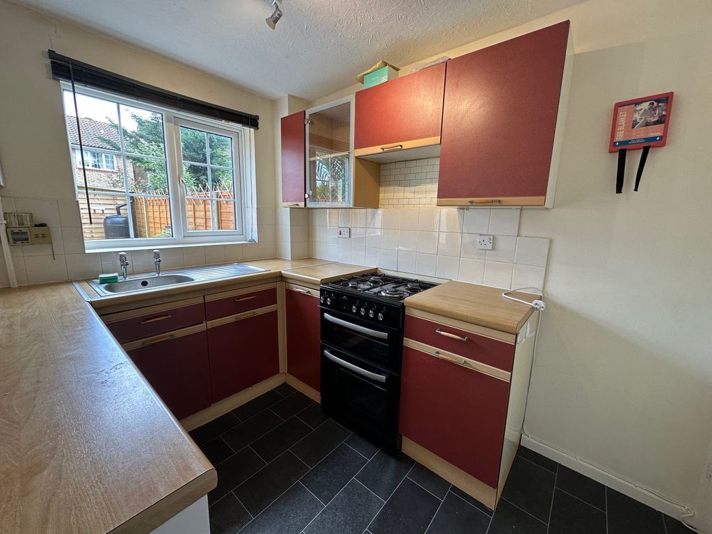 Property photo 3 of 11 Photo 2