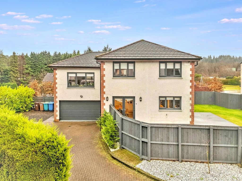 Property photo 1 of 35 Exterior 1