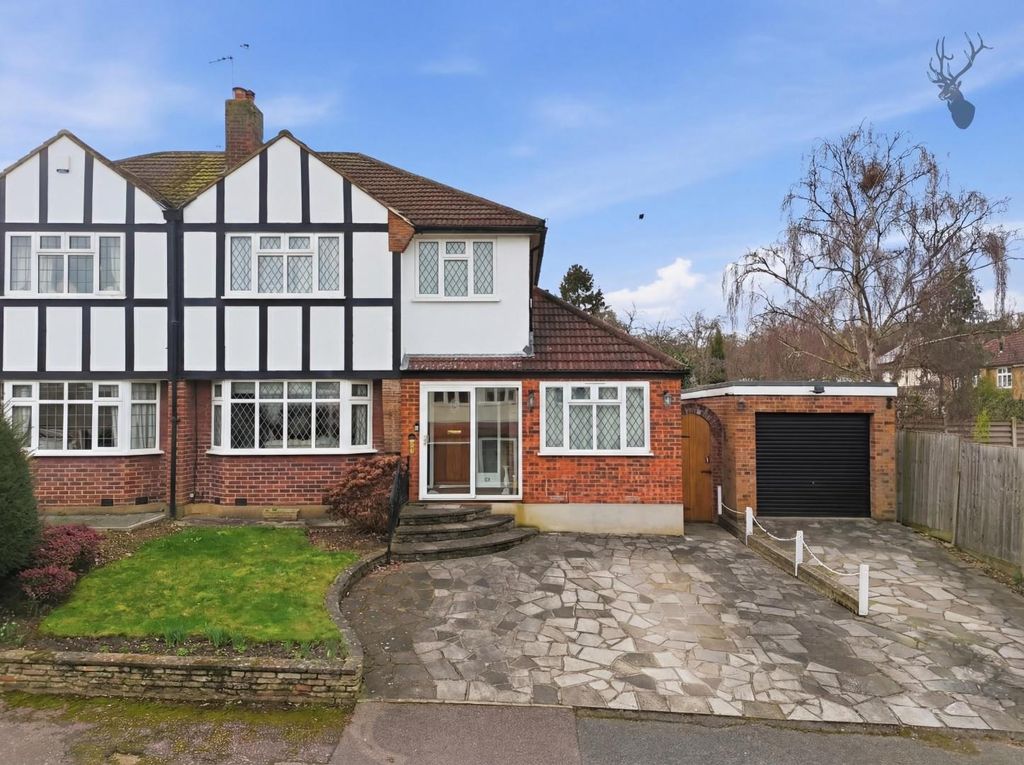 Property photo 1 of 25