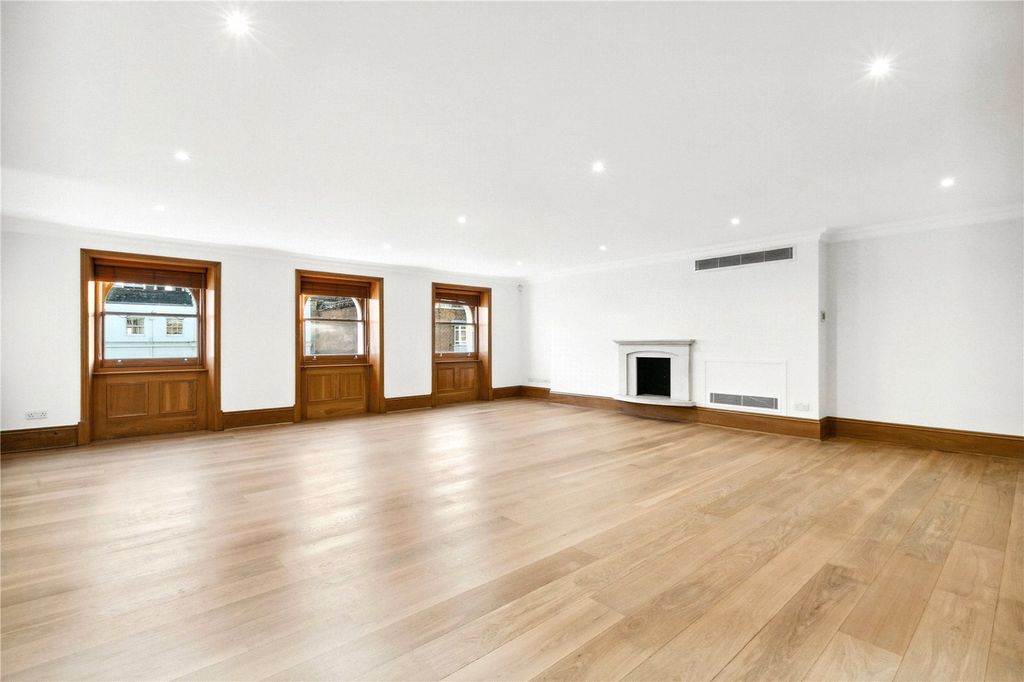 Property photo 1 of 13 Reception Room