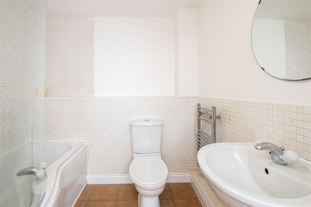 Property photo 3 of 6 14Tenby_5.Jpg