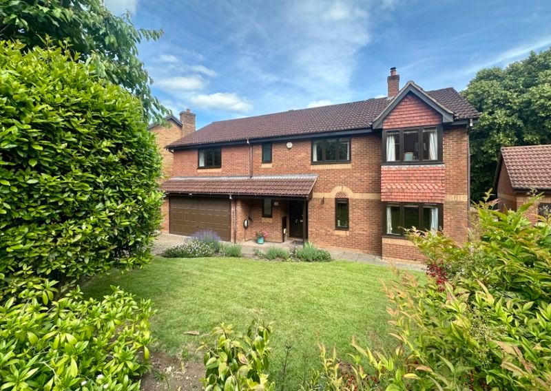 Property photo 1 of 16 External