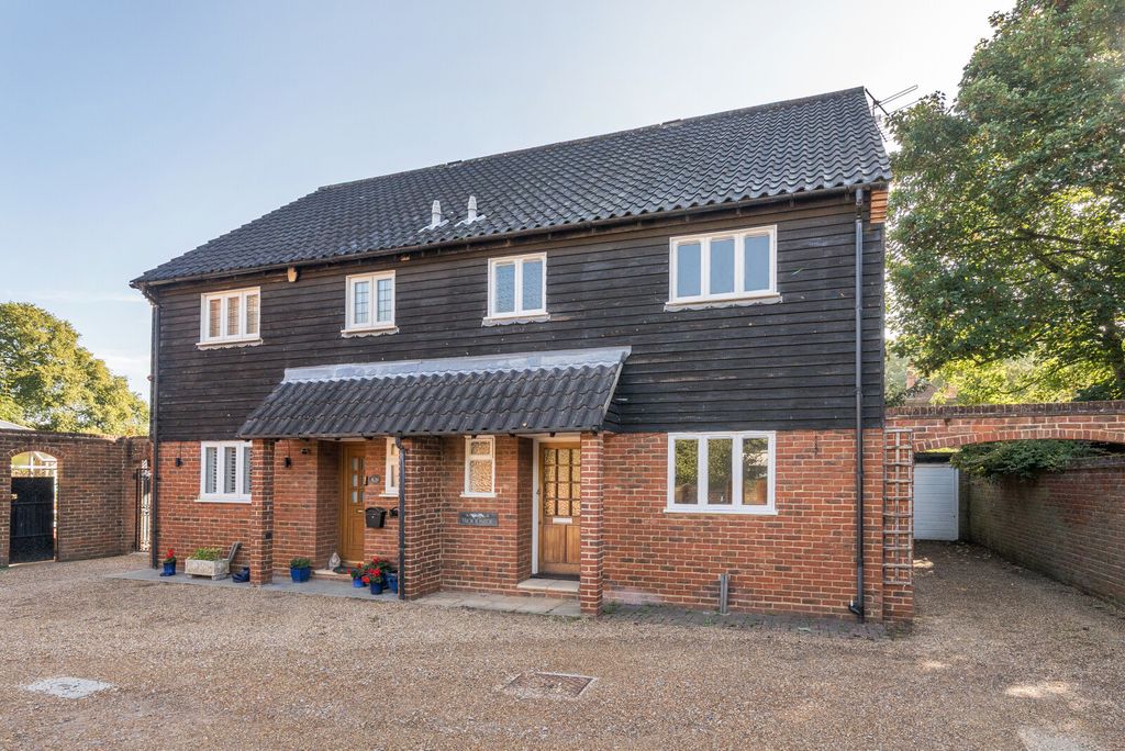 Property photo 1 of 18 1349306-1-68Be9B4...