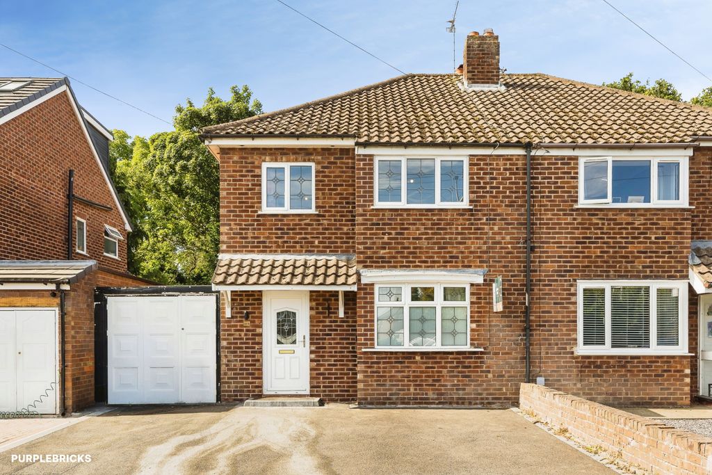 Property photo 1 of 28