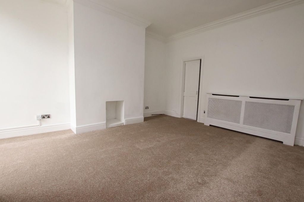 Property photo 2 of 8 Img_8424.Jpg