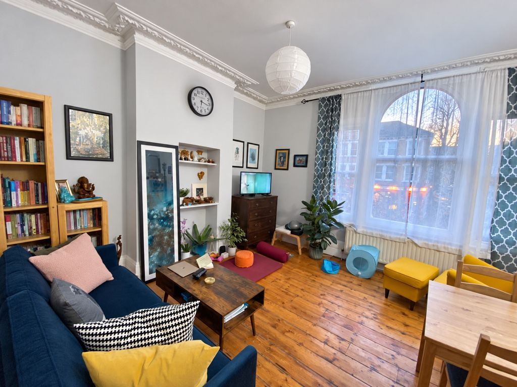 Property photo 1 of 9