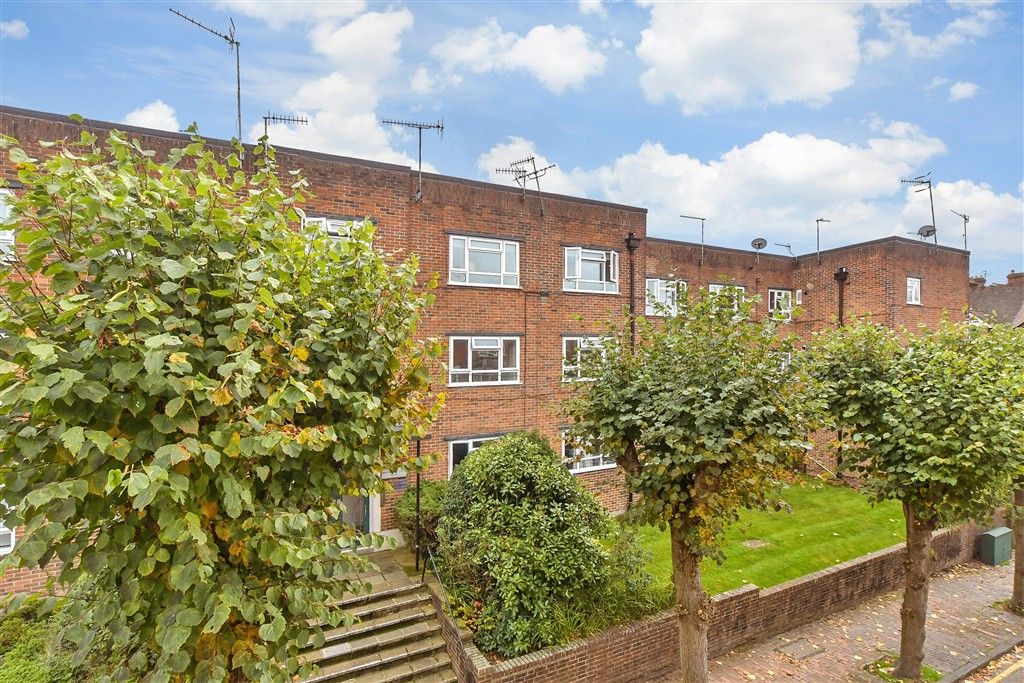 Property photo 2 of 13 External (Web)