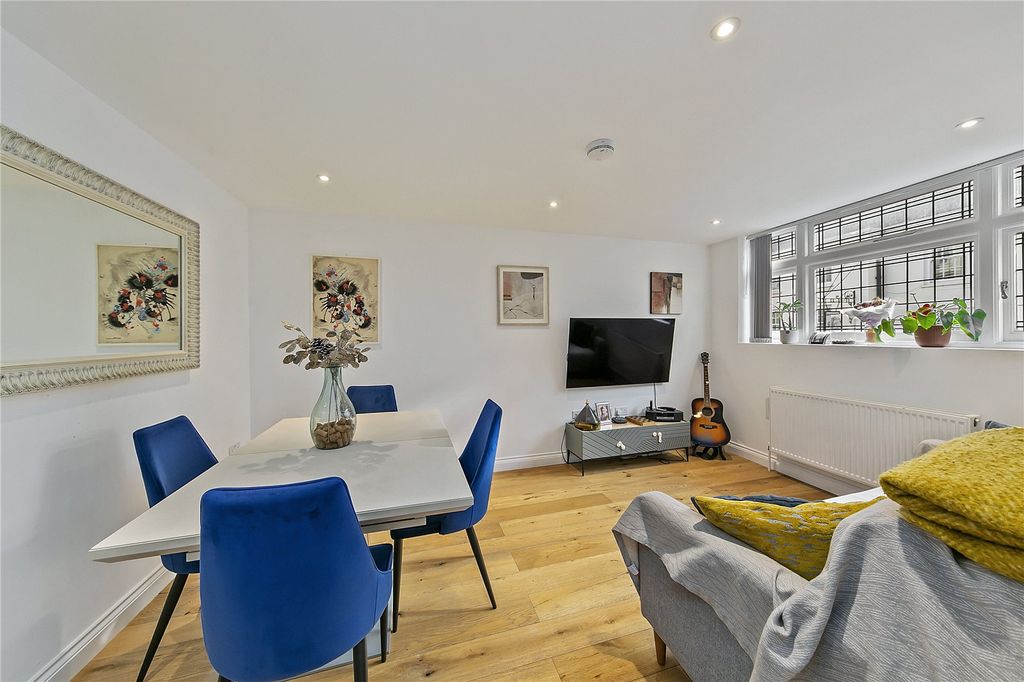 Property photo 3 of 11 Picture No. 07