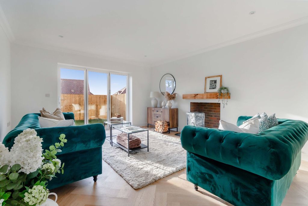 Property photo 2 of 4