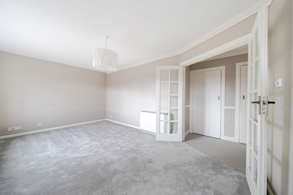 Property photo 2 of 9 Picture No. 07