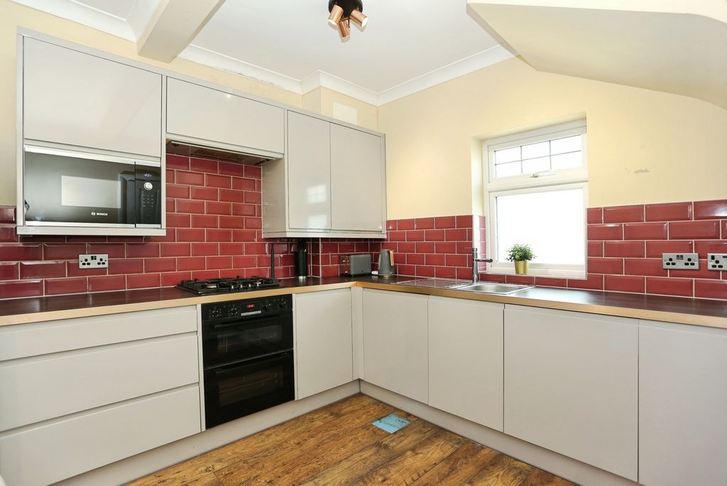 Property photo 3 of 13 Pbox-Img.Jpg