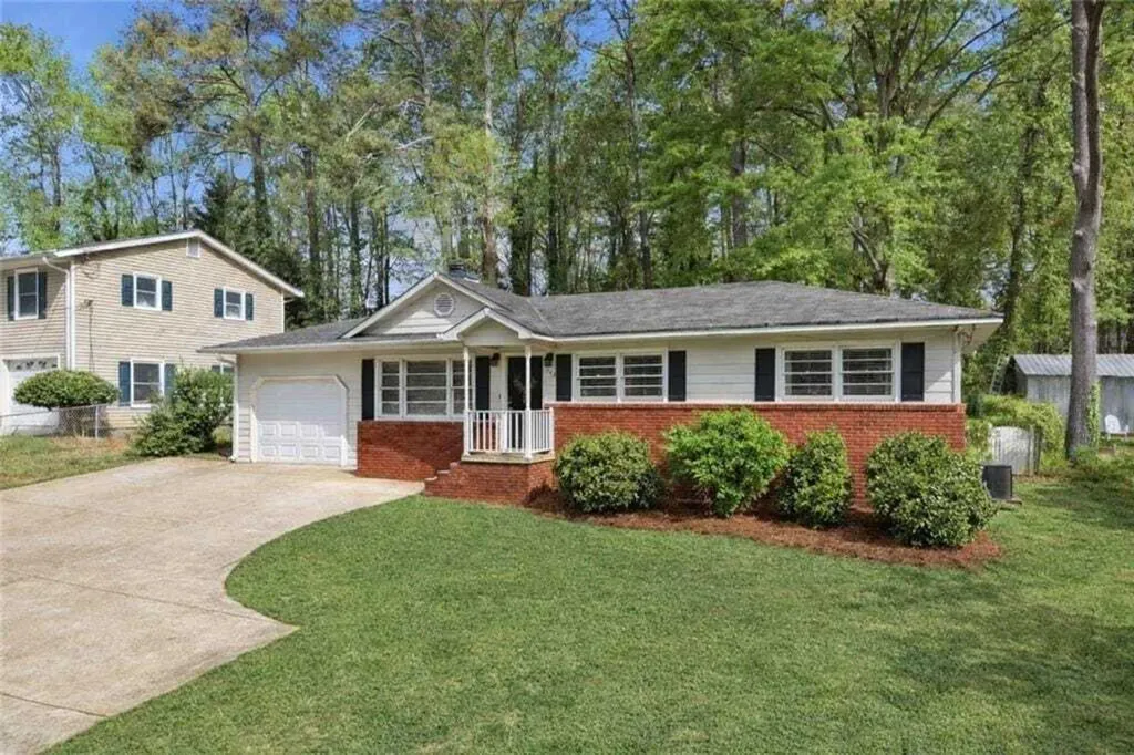 Property photo 1 of 30
