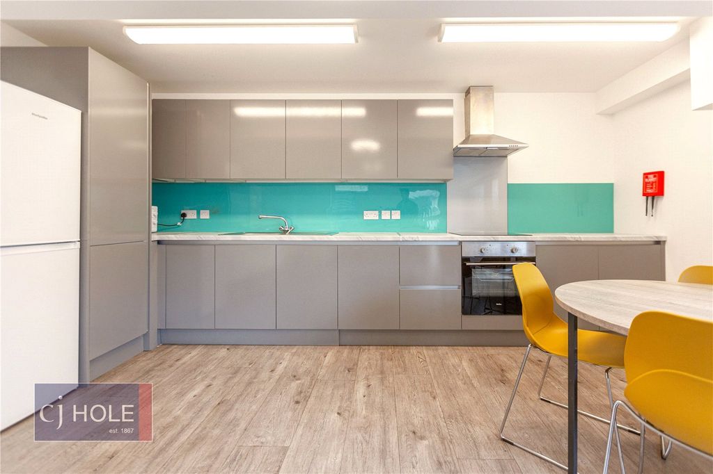 Property photo 1 of 14 Picture No. 52