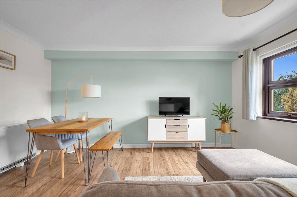 Property photo 1 of 11 Picture No. 06