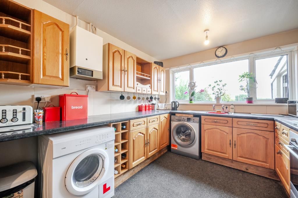 Property photo 2 of 19 Photos