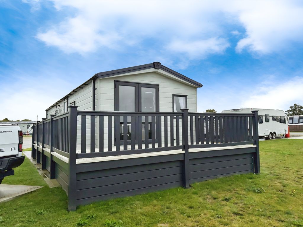 Property photo 1 of 10 383B9243-Whatsapp 20Image 202025-09-03 20At 2011.1