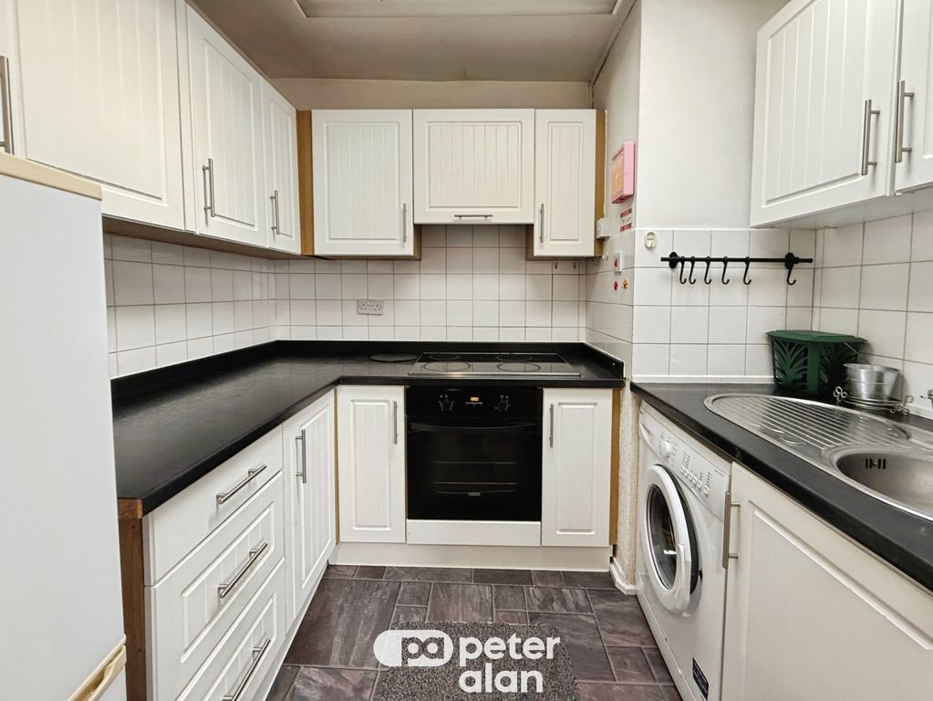 Property photo 1 of 9 Front