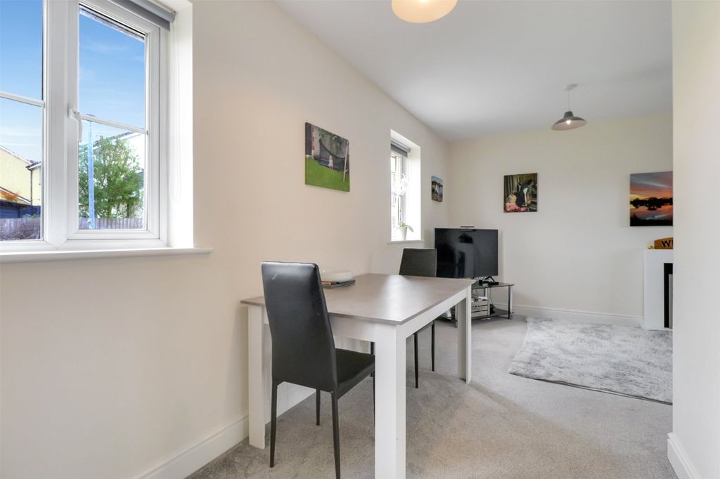 Property photo 2 of 12 Picture No. 12