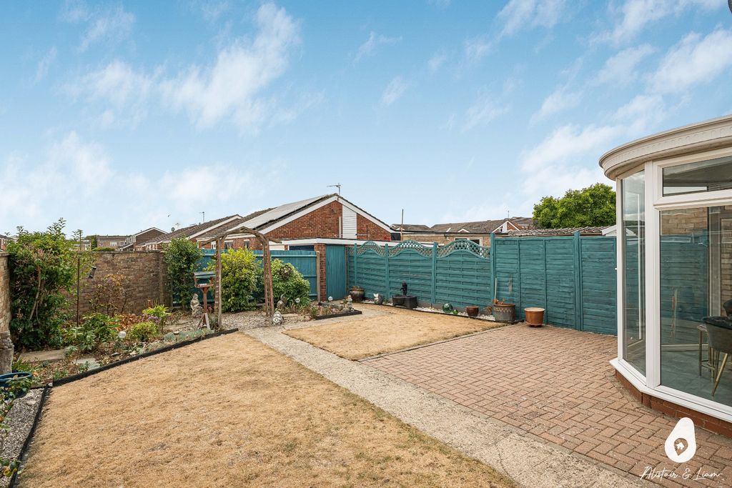 Property photo 2 of 14 5387132