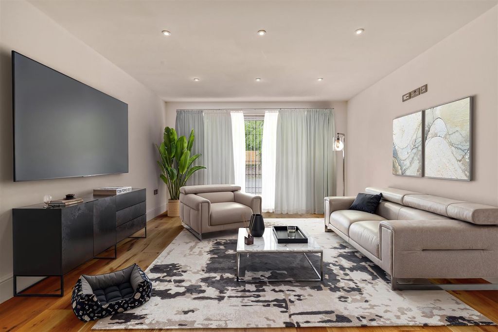 Property photo 1 of 14 Apt 2.Jpeg