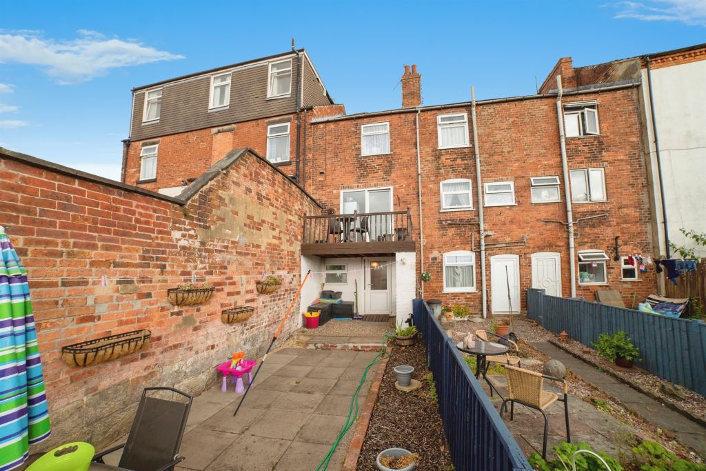 Property photo 1 of 19