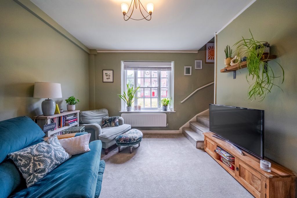Property photo 1 of 16 1500615-11-6A7483...