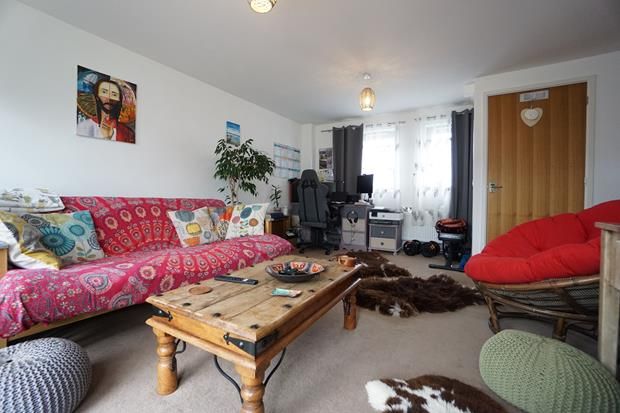 Property photo 2 of 14 Lounge 1