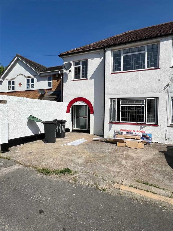 Property photo 2 of 19