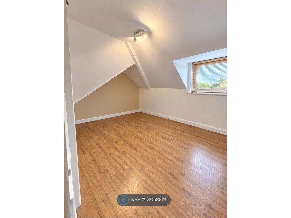 Property photo 3 of 3