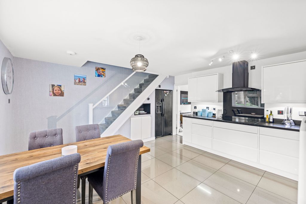 Property photo 2 of 13 Image (15).Jpg