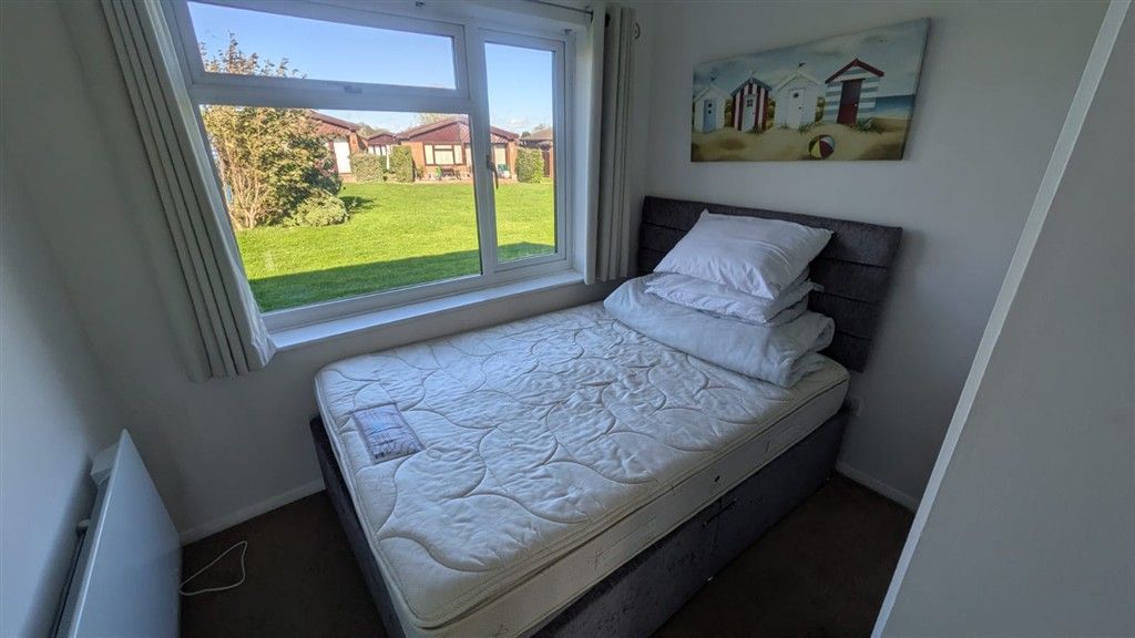 Property photo 3 of 4 Bedroom