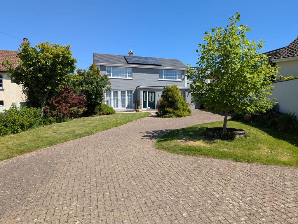 Property photo 1 of 23