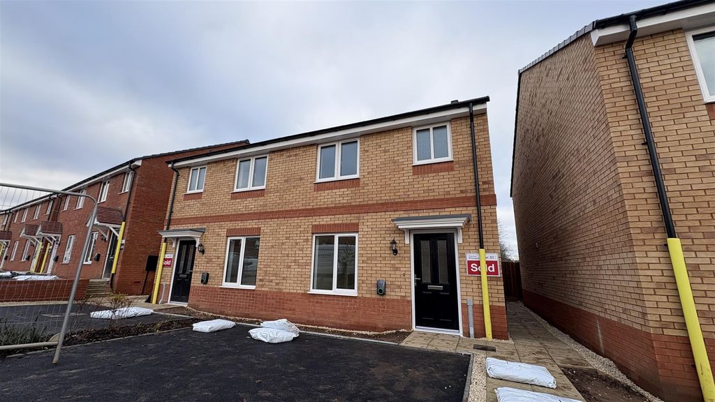 Property photo 1 of 16 Img_5086.Jpg