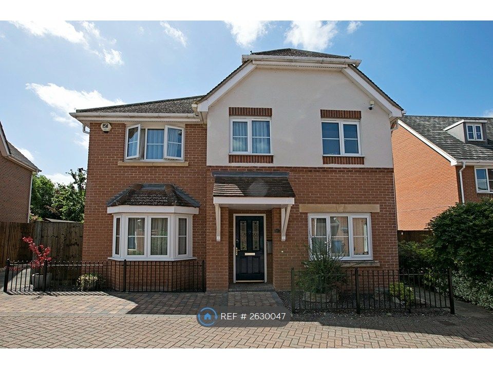 Property photo 1 of 19 Front Aspect