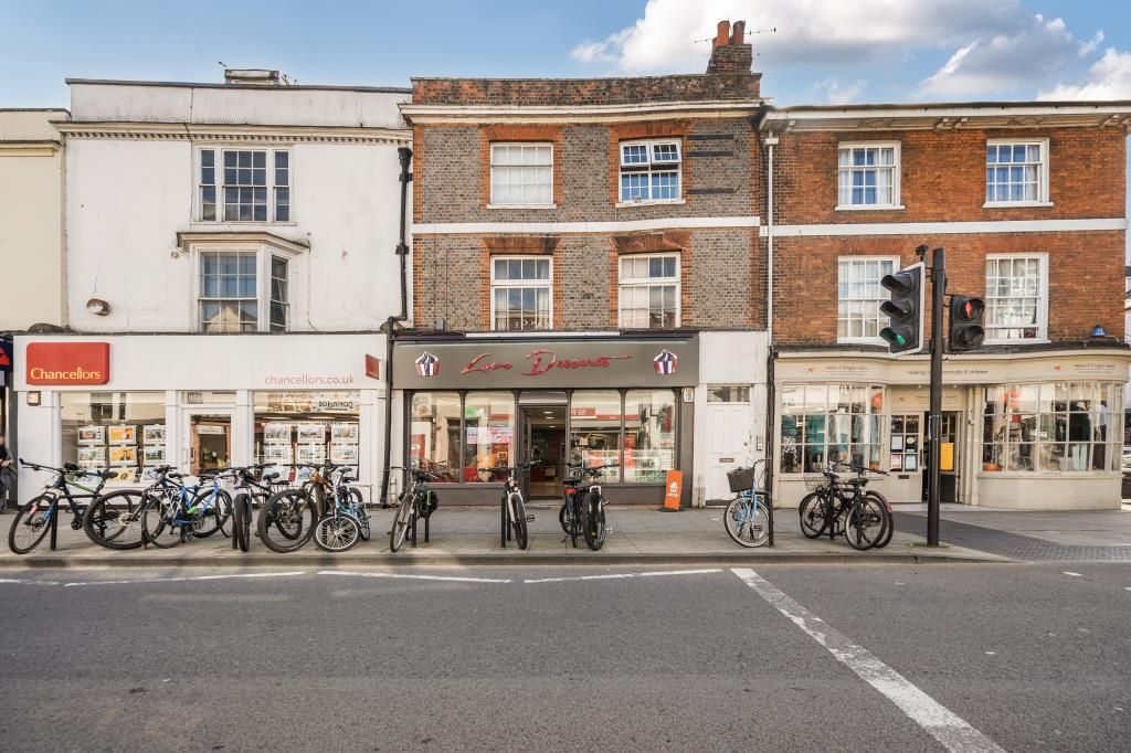 Property photo 1 of 2 Front