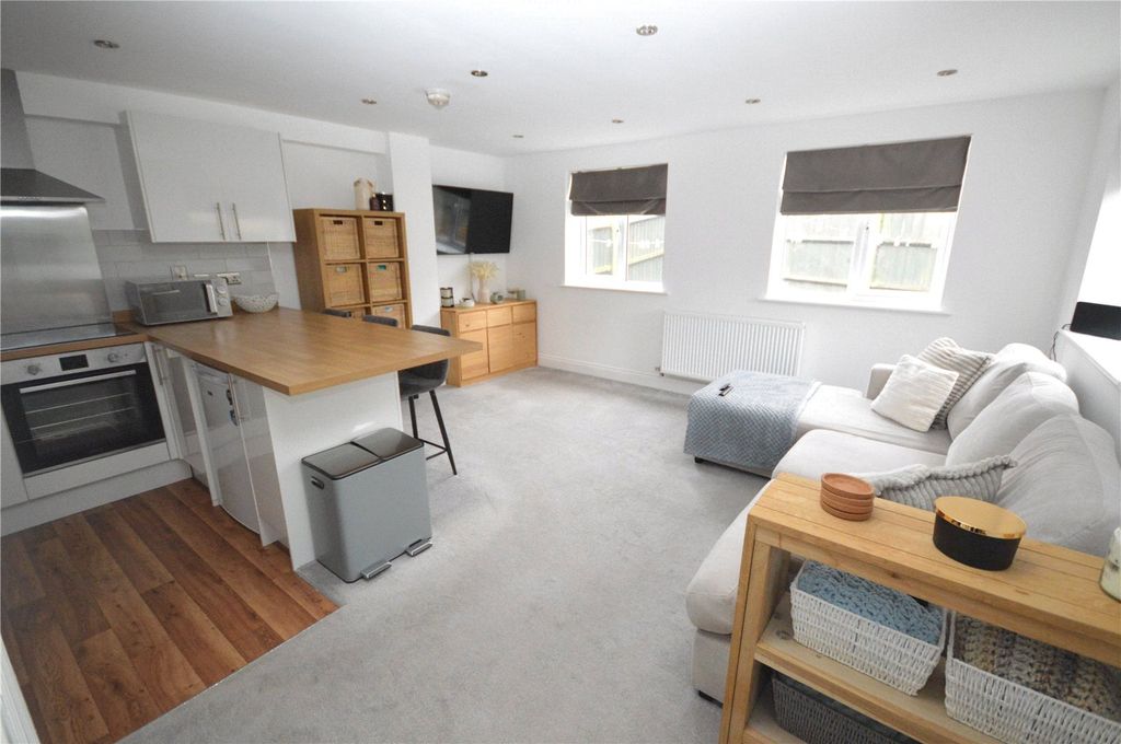 Property photo 2 of 7 Picture No. 03