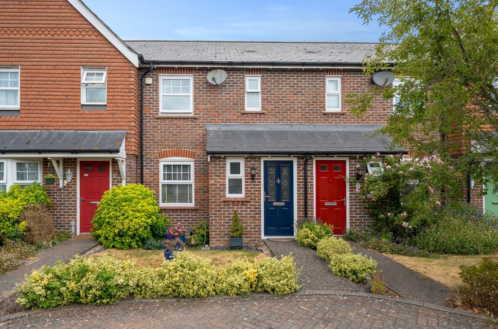 Property photo 1 of 14 1493699-7-6A6219F...