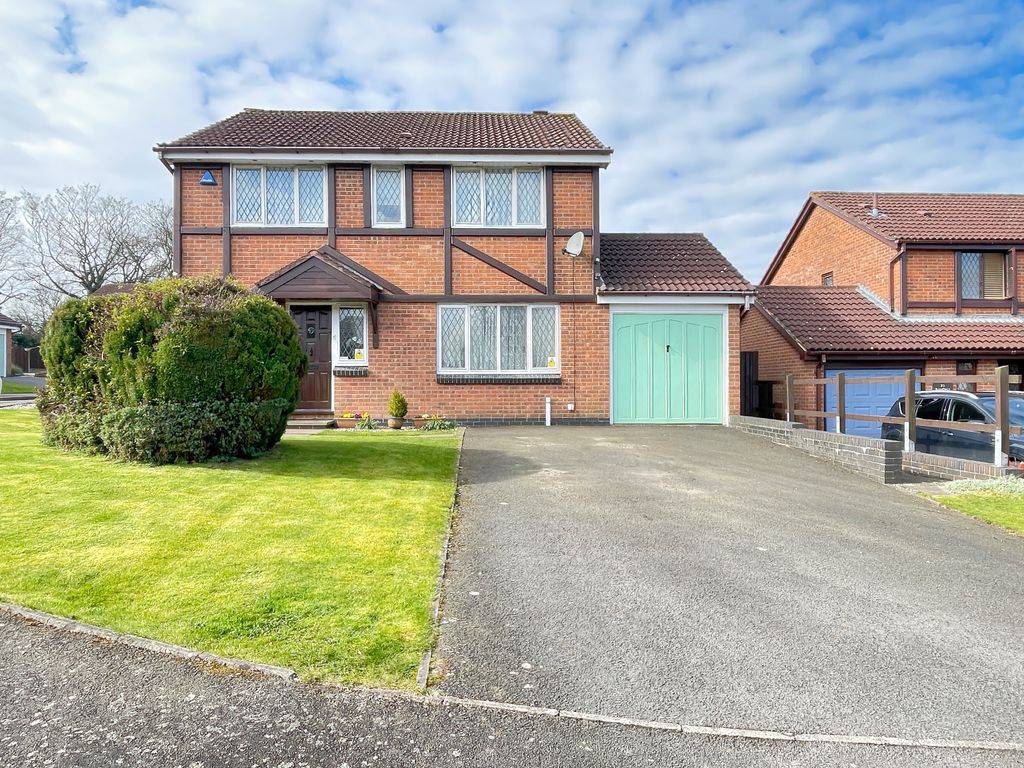 Property photo 1 of 18