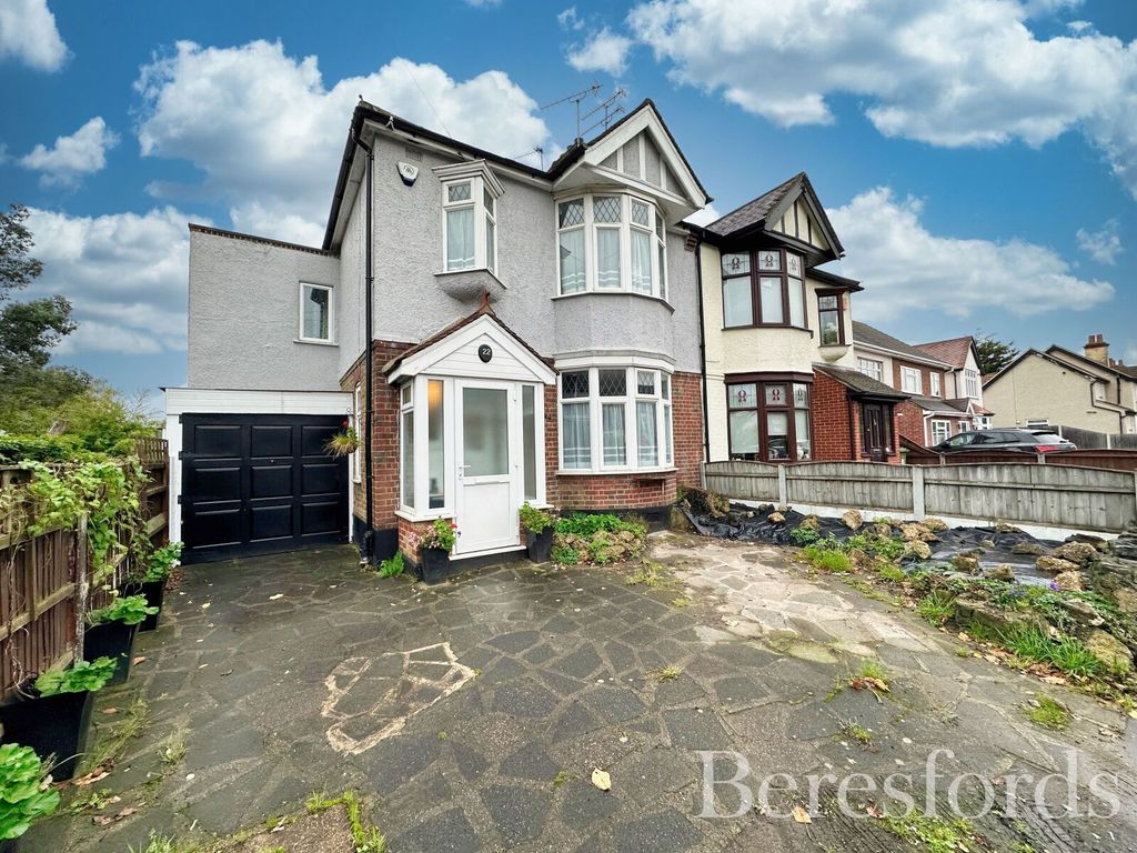 Property photo 1 of 19 Picture No. 11