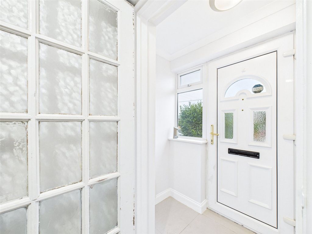 Property photo 3 of 25 Picture No. 37