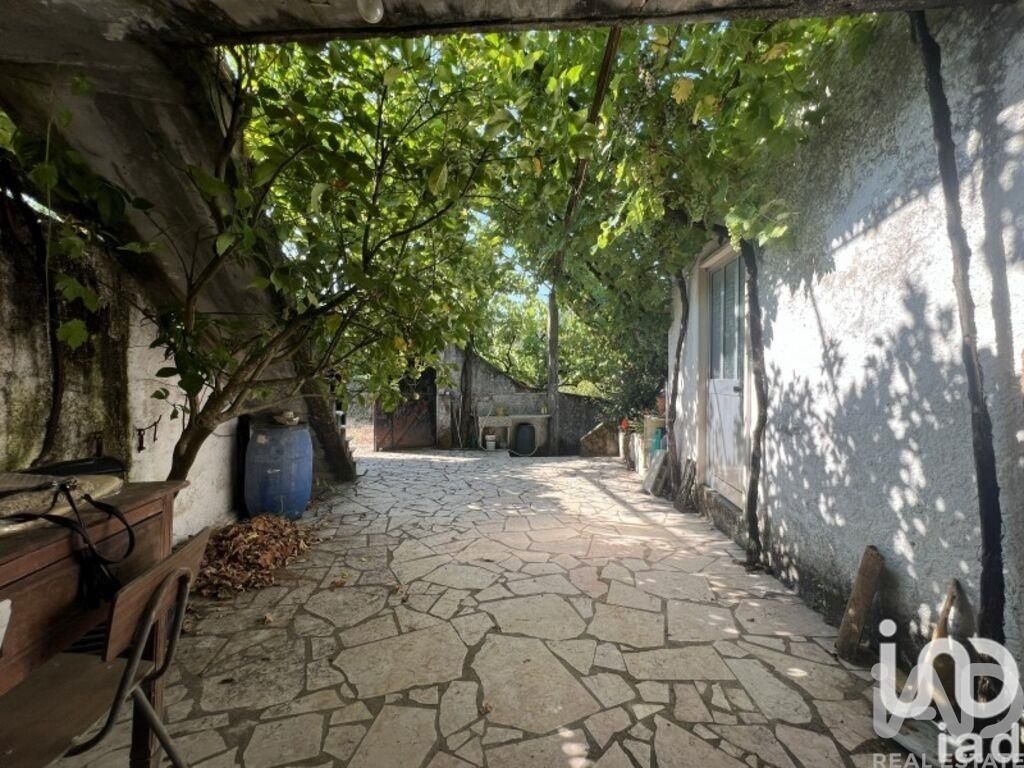 Property photo 2 of 30