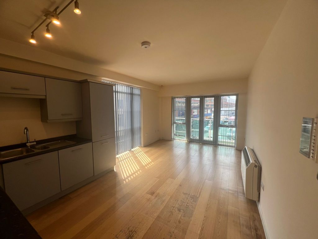 Property photo 3 of 8 3A7Bd2Ea-B334-43A2-A