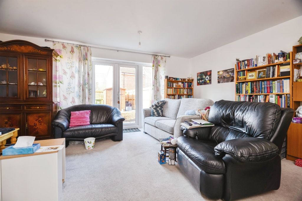 Property photo 2 of 16