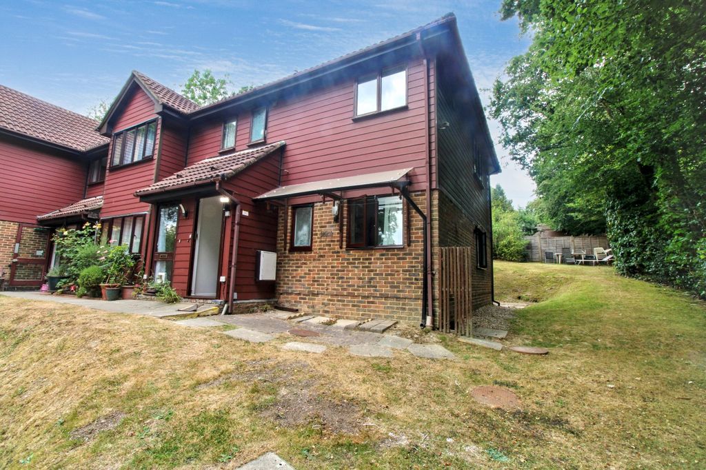 Property photo 1 of 8 Picture No. 15