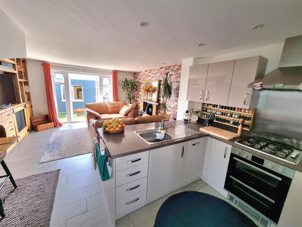 Property photo 2 of 16 Open Plan.Jpg