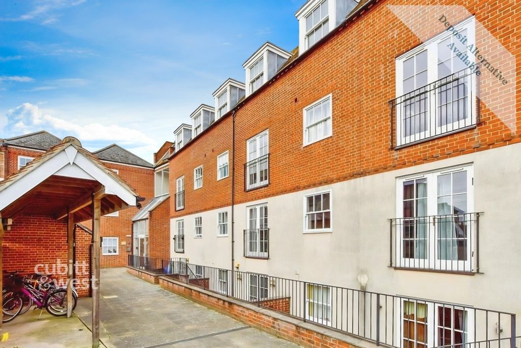 Property photo 1 of 8 d1693940-2