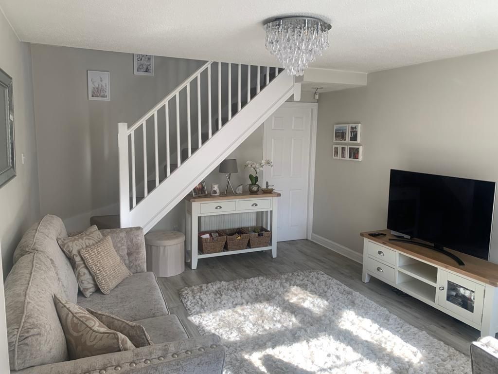 Property photo 2 of 10