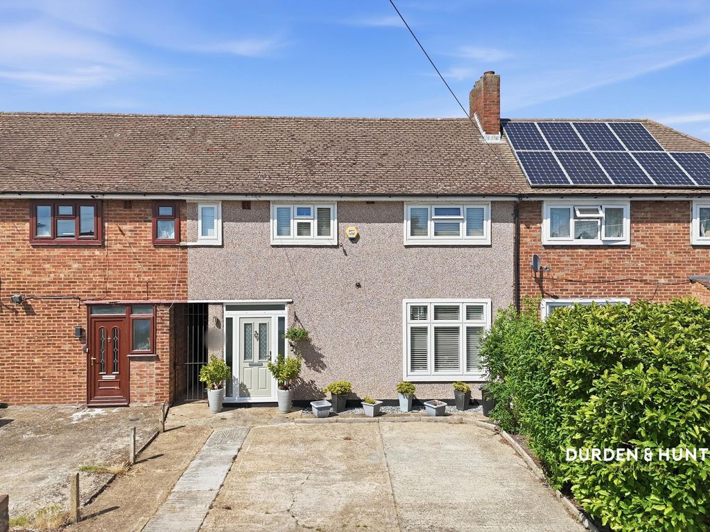 Property photo 1 of 18